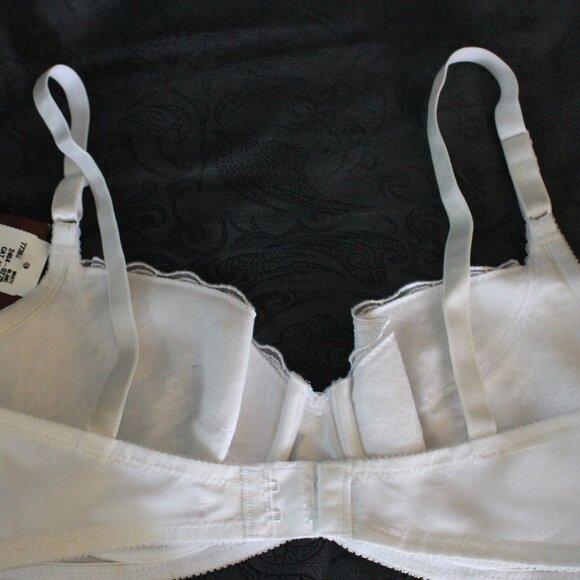 Carol Reed Bra - Picture 2 of 4